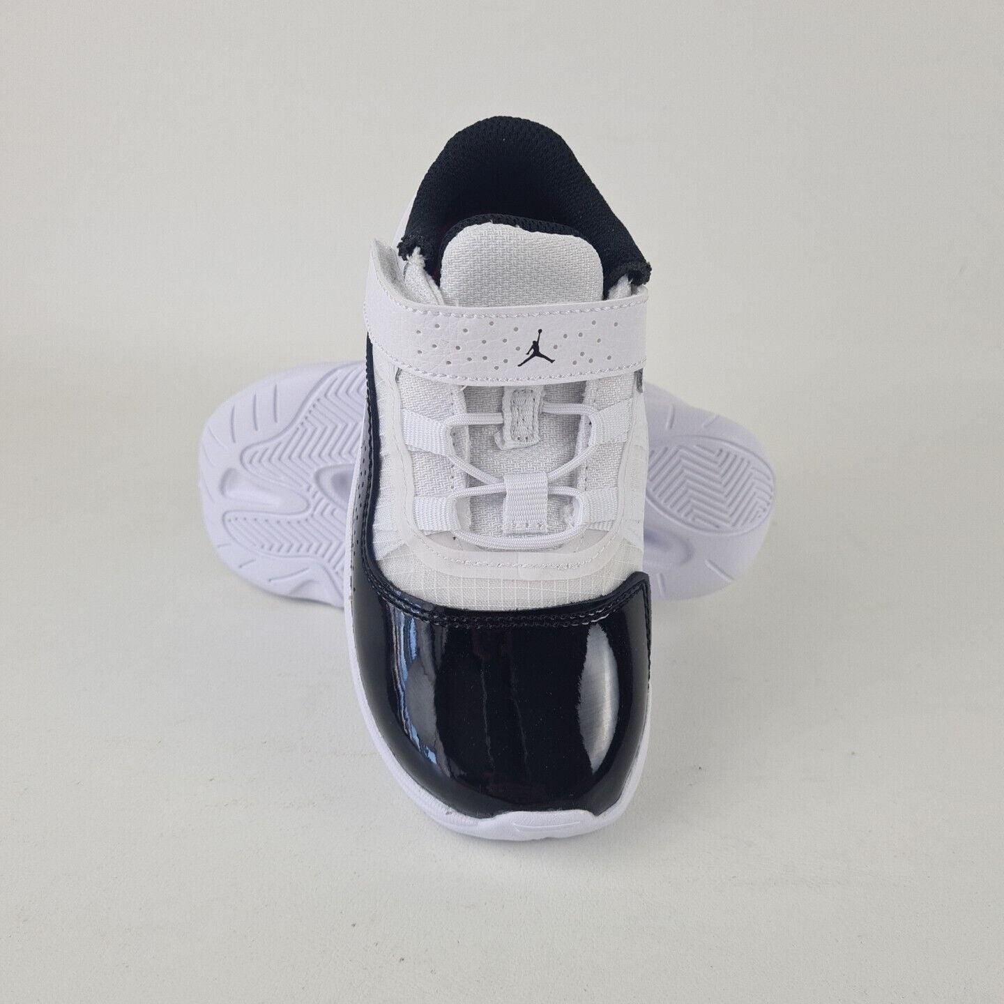 Nike Air Jordan 11 CMFT Low White Leather CZ0906 102 Toddler Sneakers Size 10 C