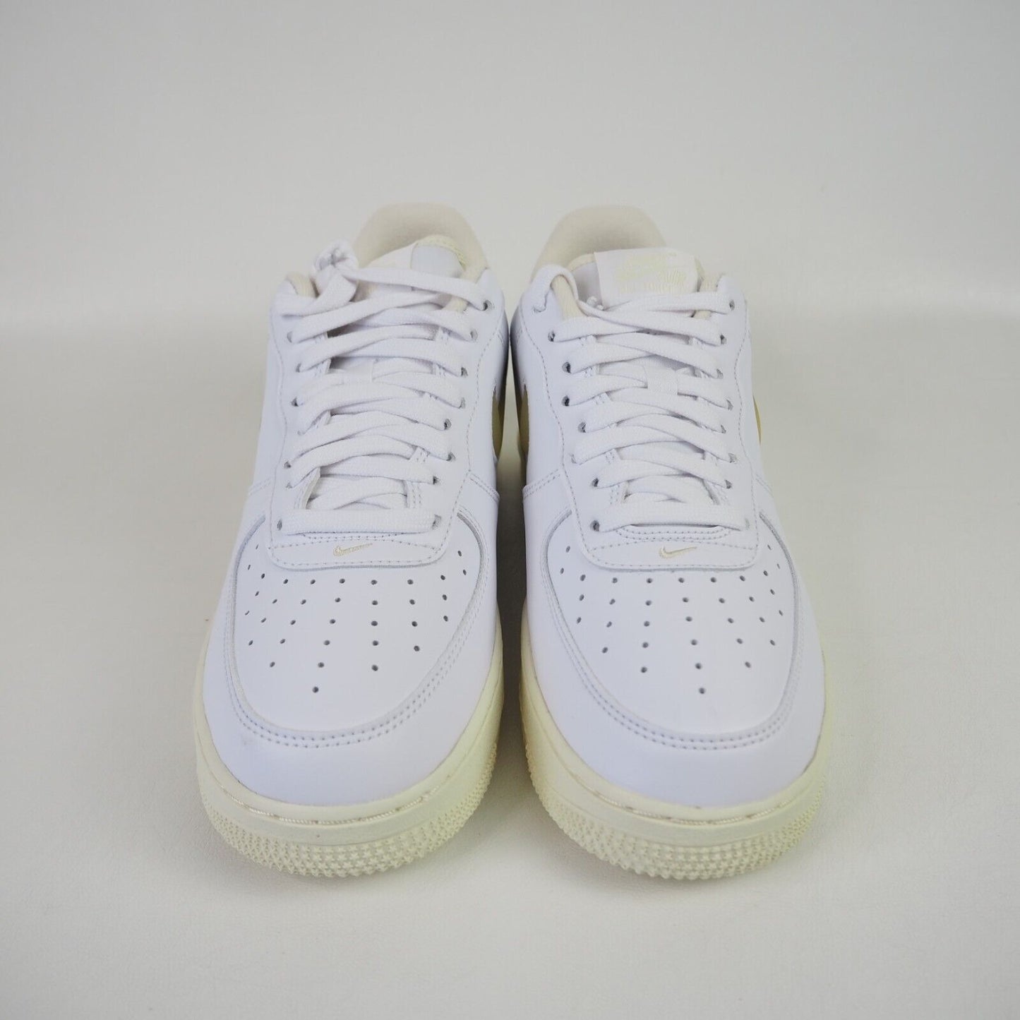 Nike Air Force 1 Low 07 LX White Sneakers Leather DC8894 100 Vanilla Men Size 9