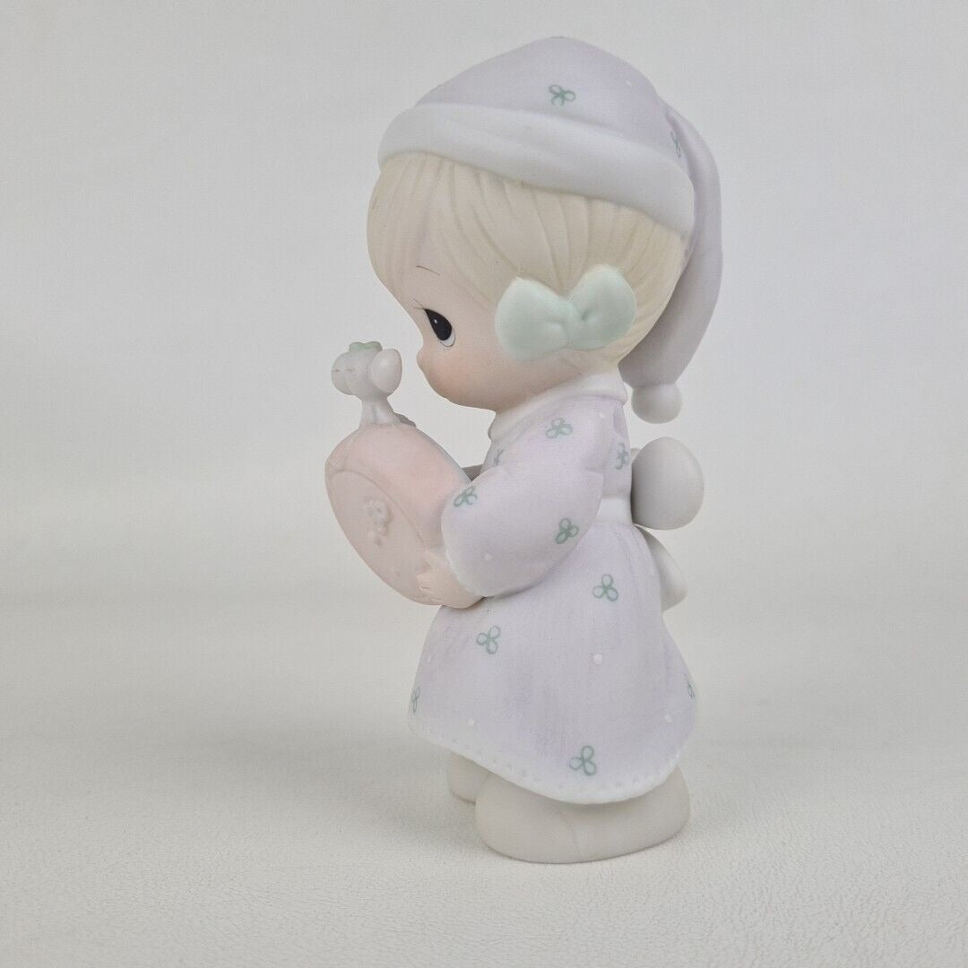 Precious Moments 115339 TIME TO WISH YOU A MERRY CHRISTMAS Special Figurine