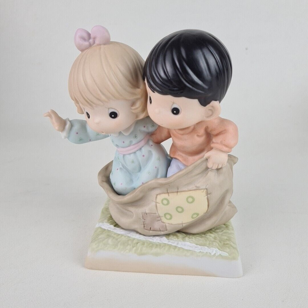 Precious Moments 635030 "I Couldn't Make It Without You" Boy & Girls Figurine