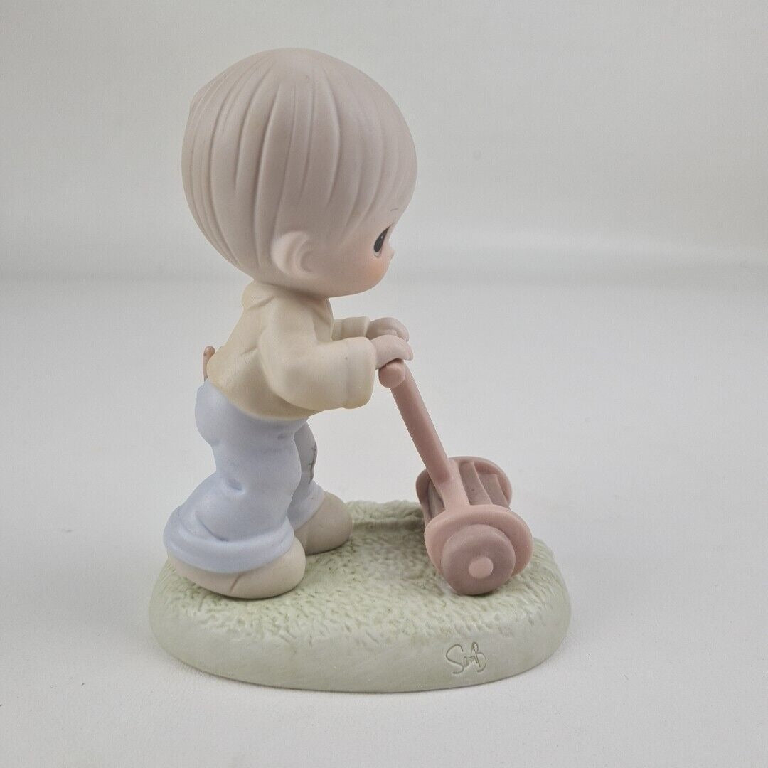 Precious Moments Collectors Club PM892 1989 Members Mow Power To Ya! Figurine