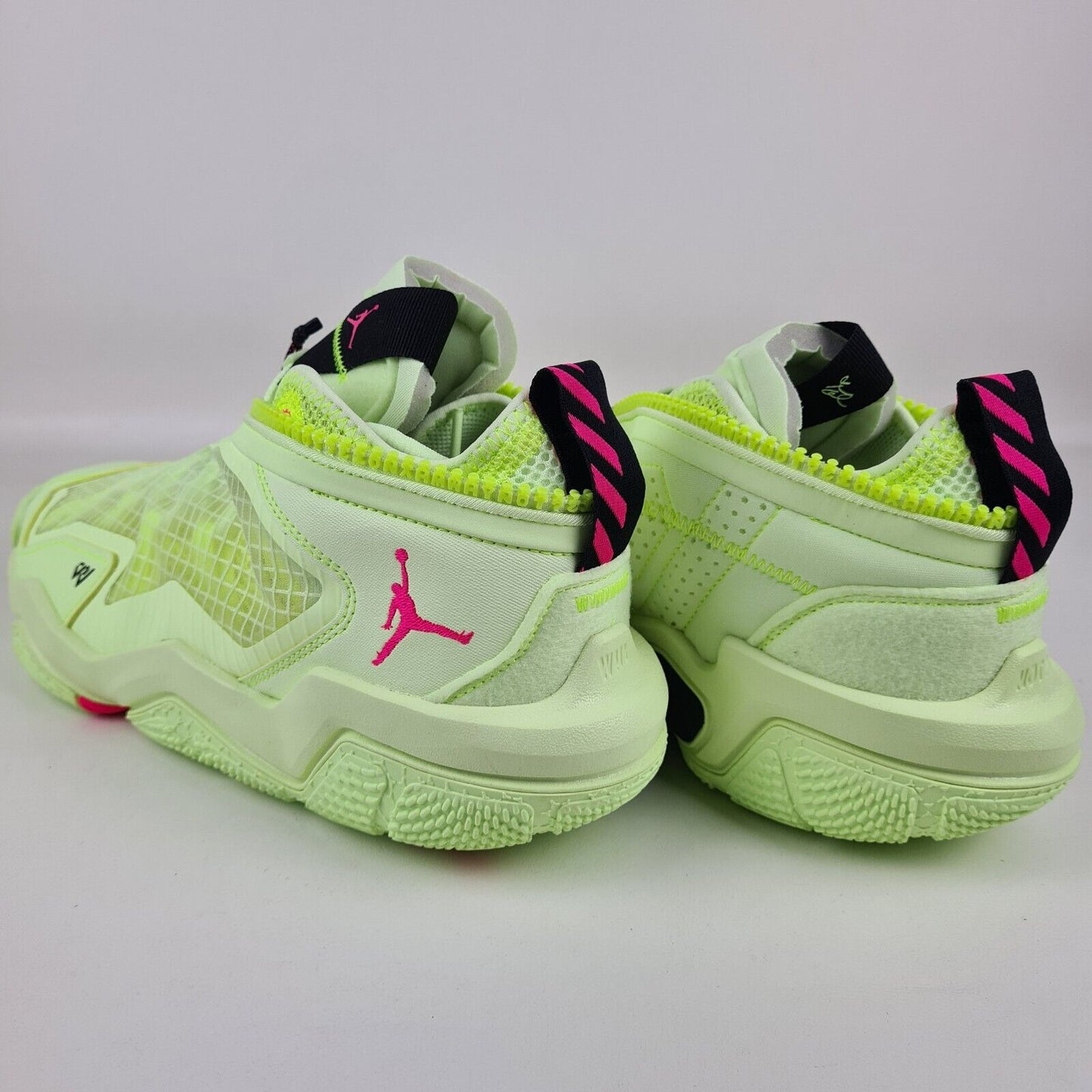 Nike Jordan Why Not .6 Barely Volt Hyper Pink Sneakers DO7189 700 Mens Size 10.5