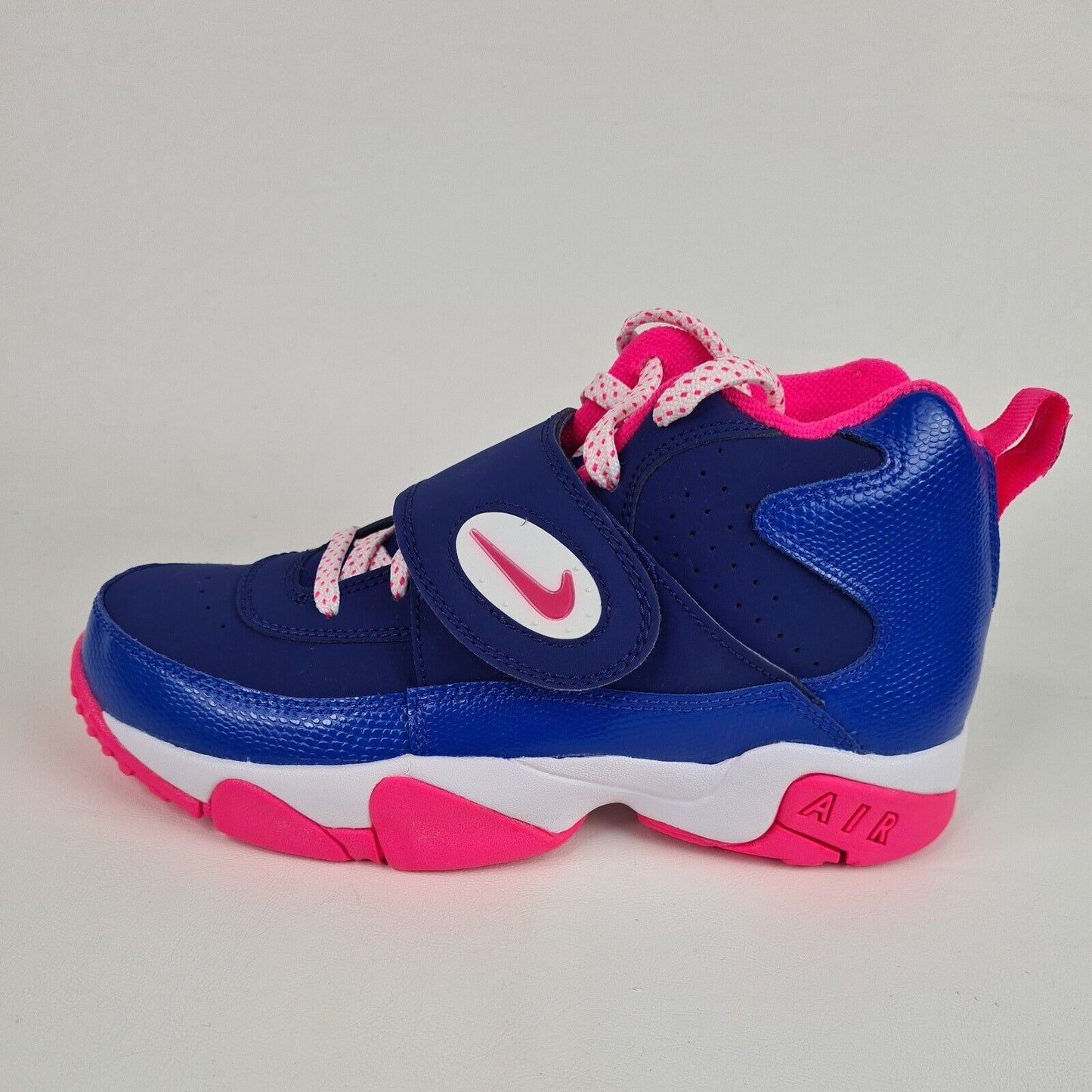 Nike Air Mission Blue Pink Basketball 690911 400 Leather SZ Girls 5 Y= 6.5 Women