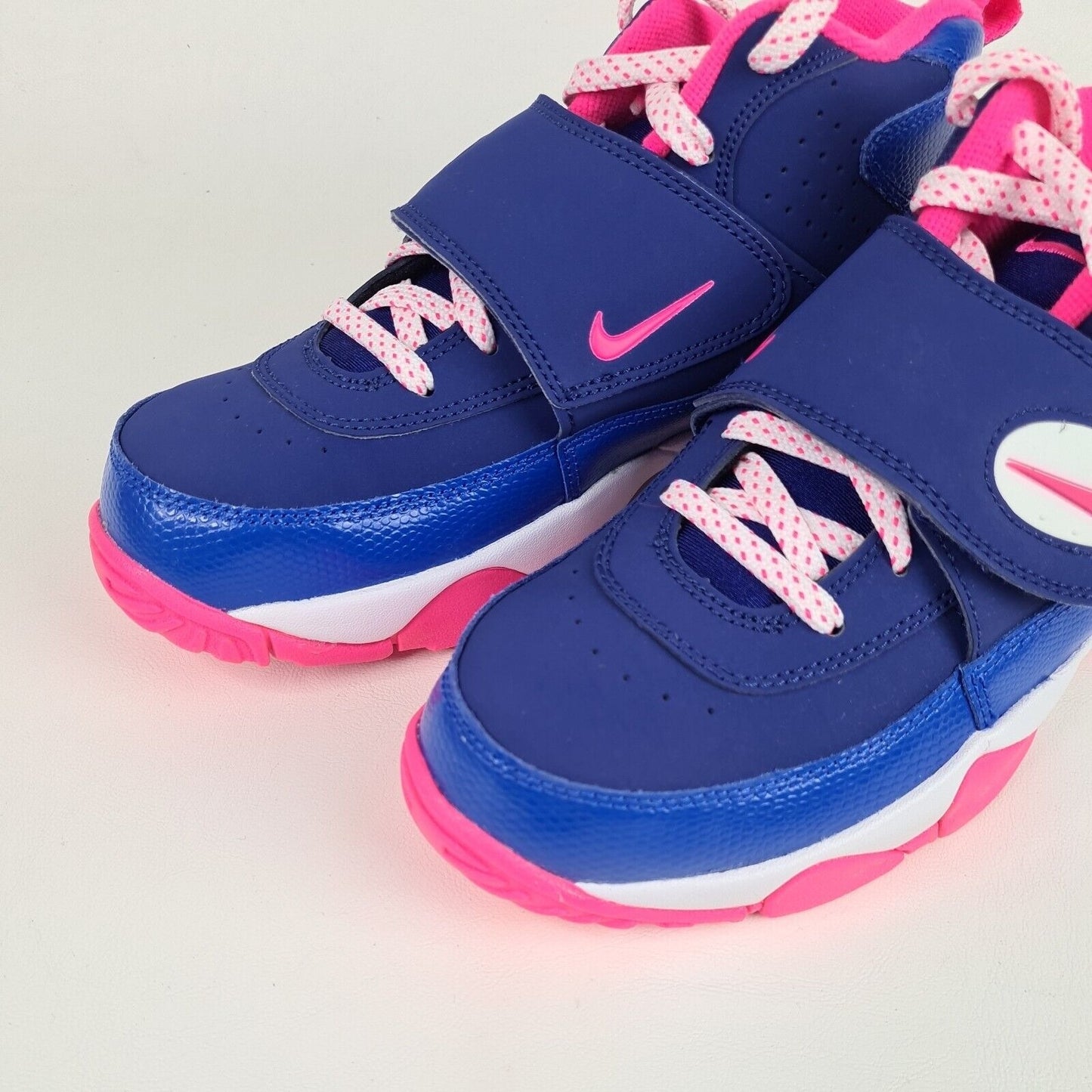 Nike Air Mission Blue Pink Basketball 690911 400 Leather SZ Girls 5 Y= 6.5 Women