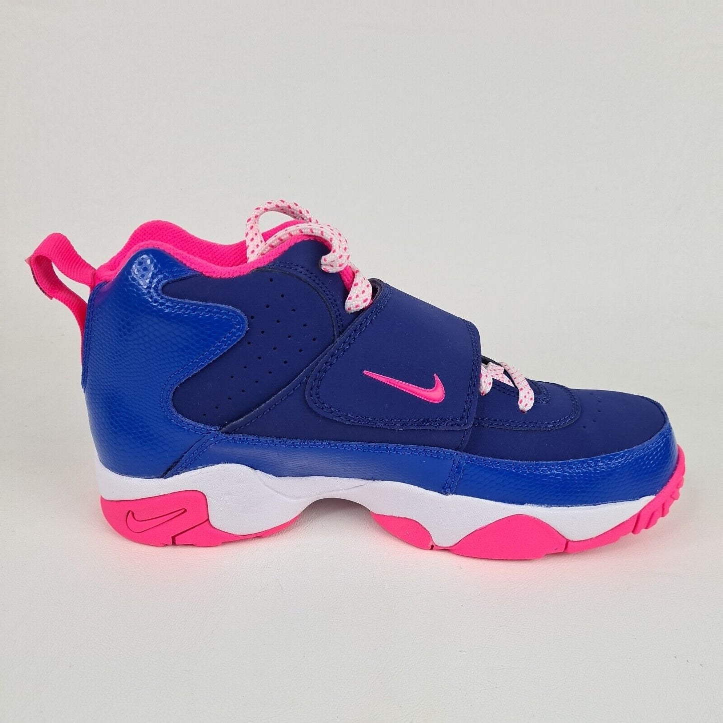 Nike Air Mission Blue Pink Basketball 690911 400 Leather SZ Girls 5 Y= 6.5 Women