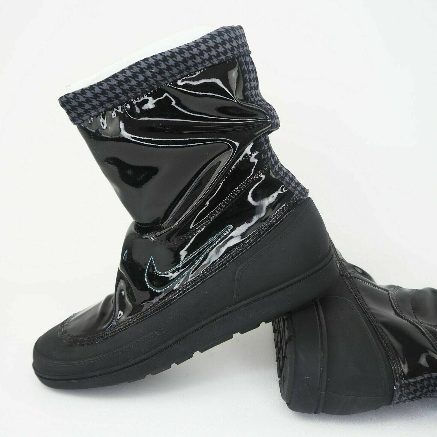 Nike Womens Boots Aegina Mid ACG Winter Water Resistant Black  454400 002 SZ 6.5