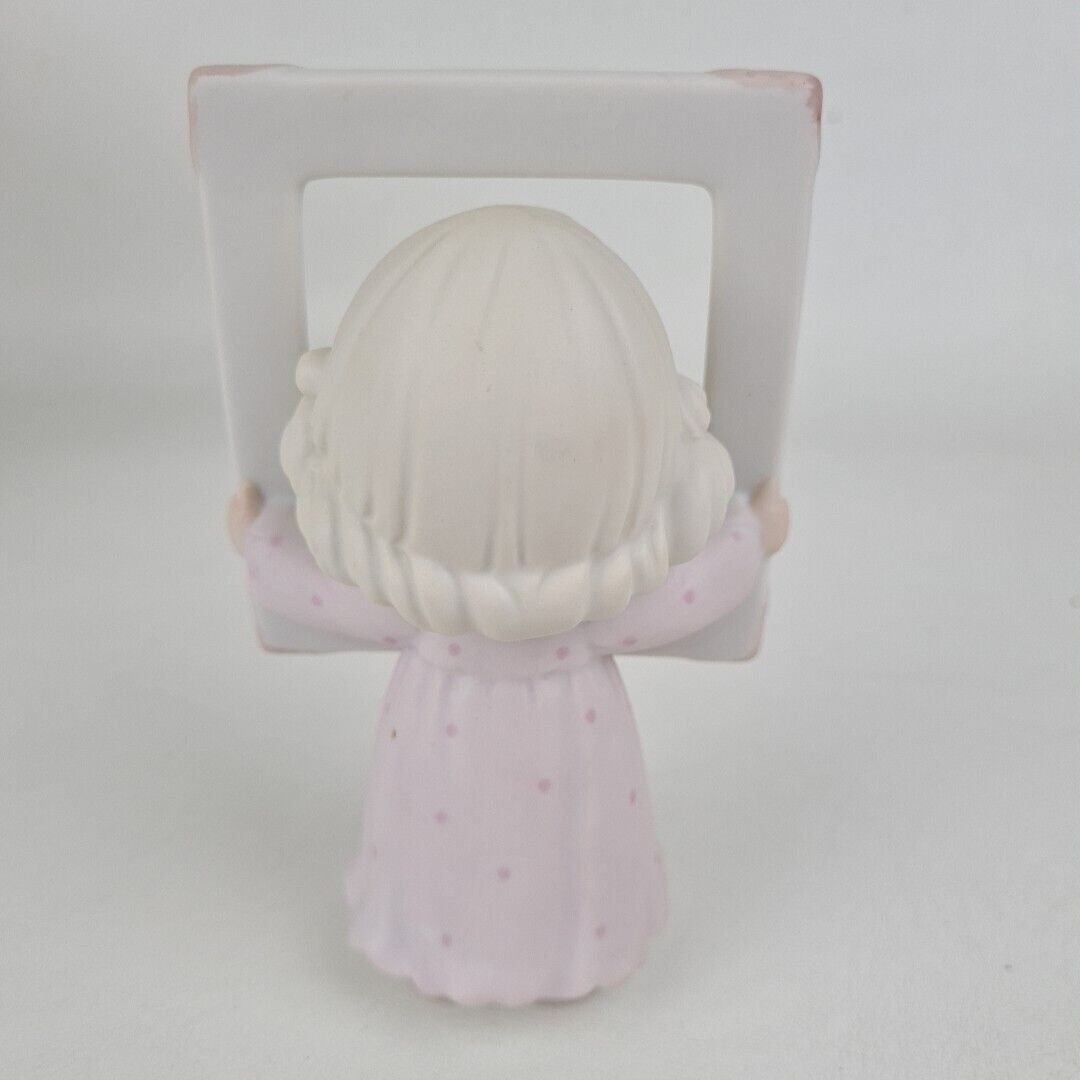 Precious Moments C0016 "Youre As Pretty As A Picture" Members Figurines Vintage