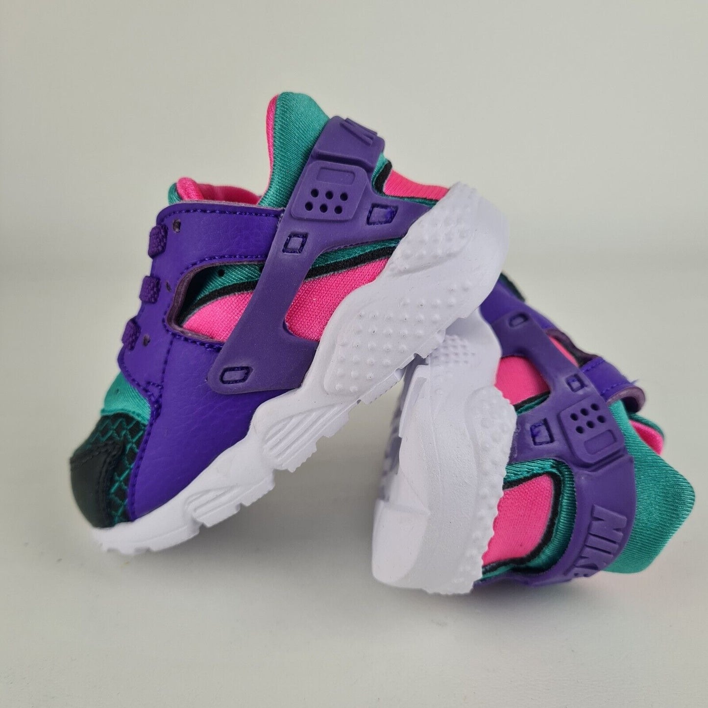 Nike Huarache Run Now Toddlers BQ7098 300 Running Purple Black Sneakers Size 5 C