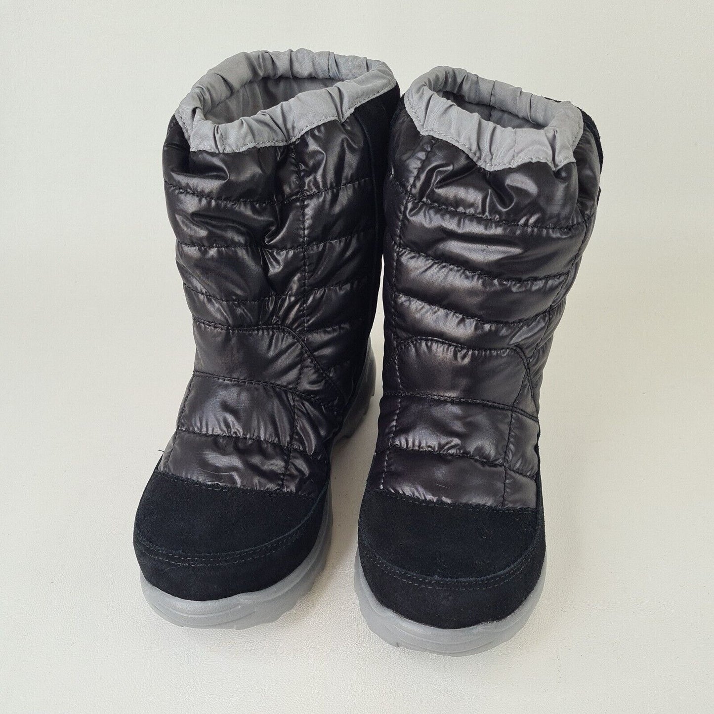 The North Face CXY3WL4 Winter Camp Black Boots Waterproof Size Boys 5Y =6.5 Women