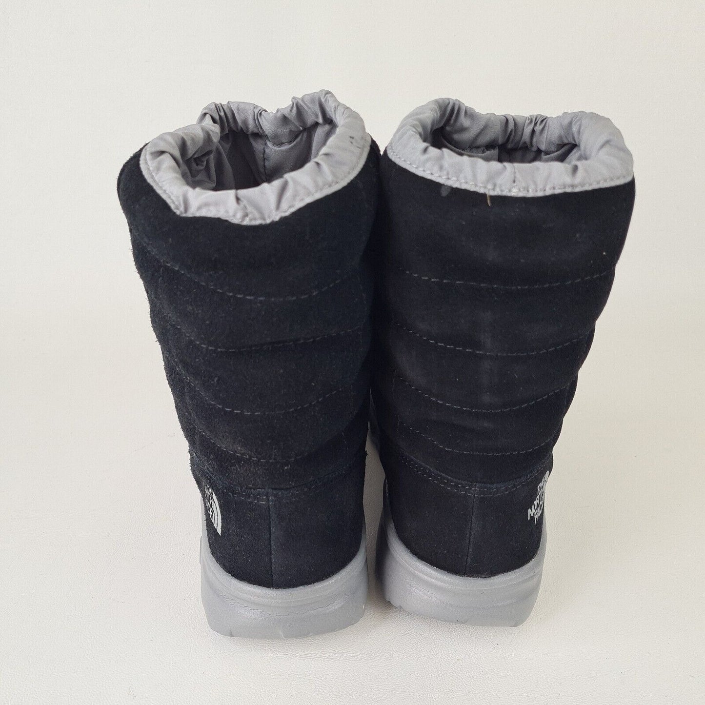 The North Face CXY3WL4 Winter Camp Black Boots Waterproof Size Boys 5Y =6.5 Women