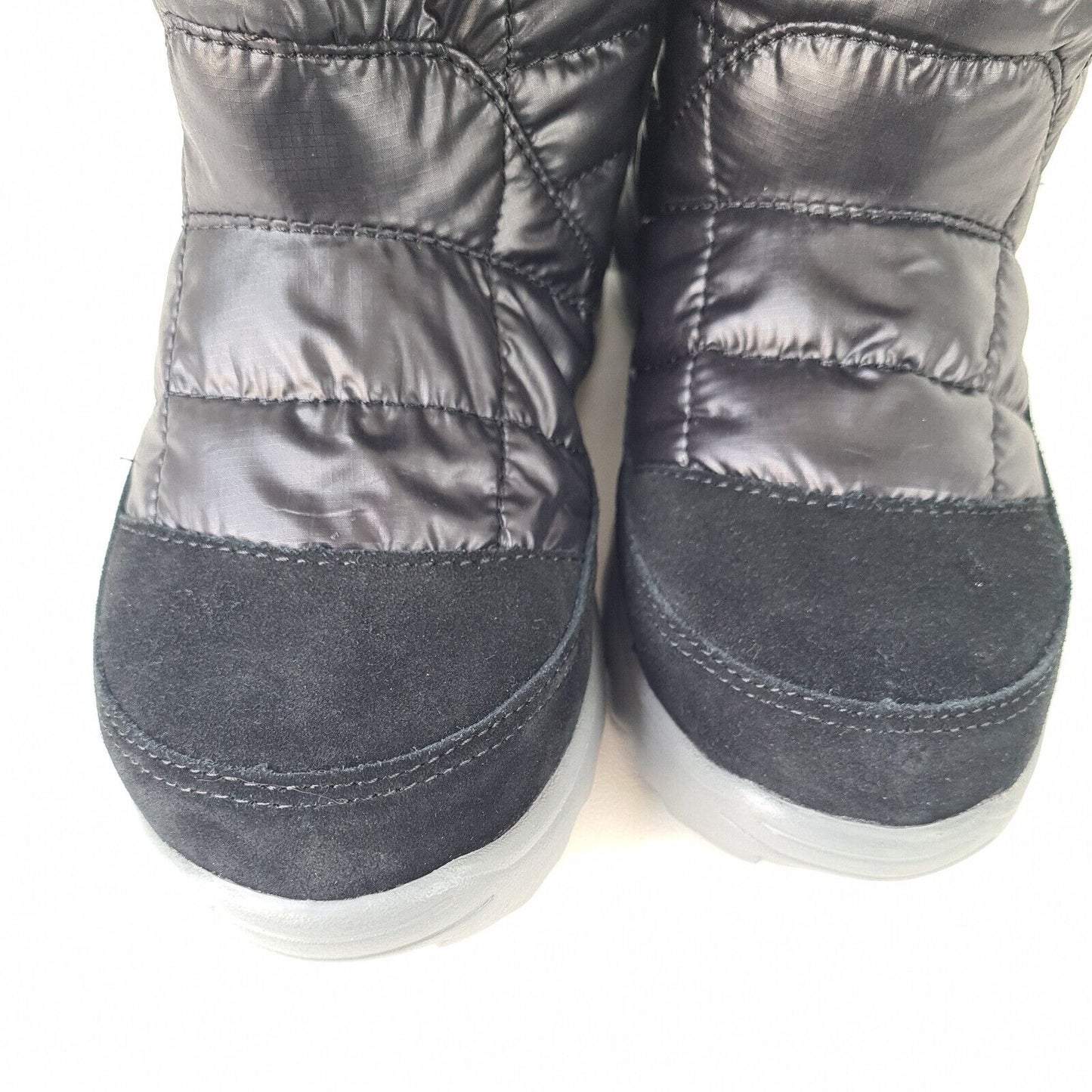 The North Face CXY3WL4 Winter Camp Black Boots Waterproof Size Boys 5Y =6.5 Women