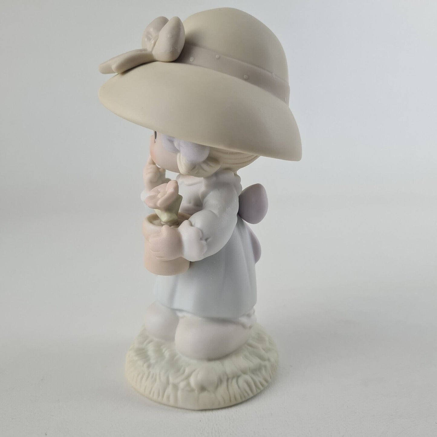 Precious Moments Enesco 106836 "Happy Birthday Poppy" 1987 Porcelain Figurine