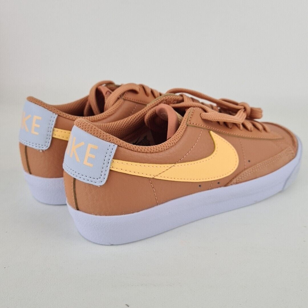 Nike Blazer Low '77 DA4074 200 Amber Brown Shoes Leather Sneakers Size 5.5 Youth = Women 7