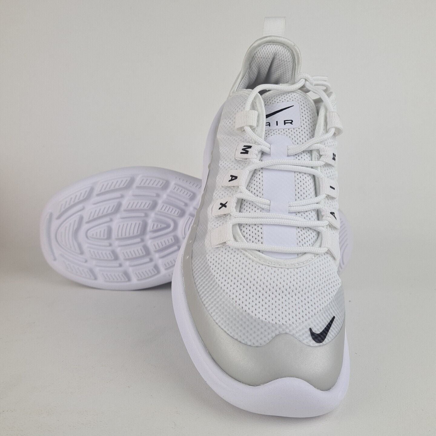 Nike Air Max Axis Running Shoes White AA2168 105 Sneakers Women Sports Size 6.5