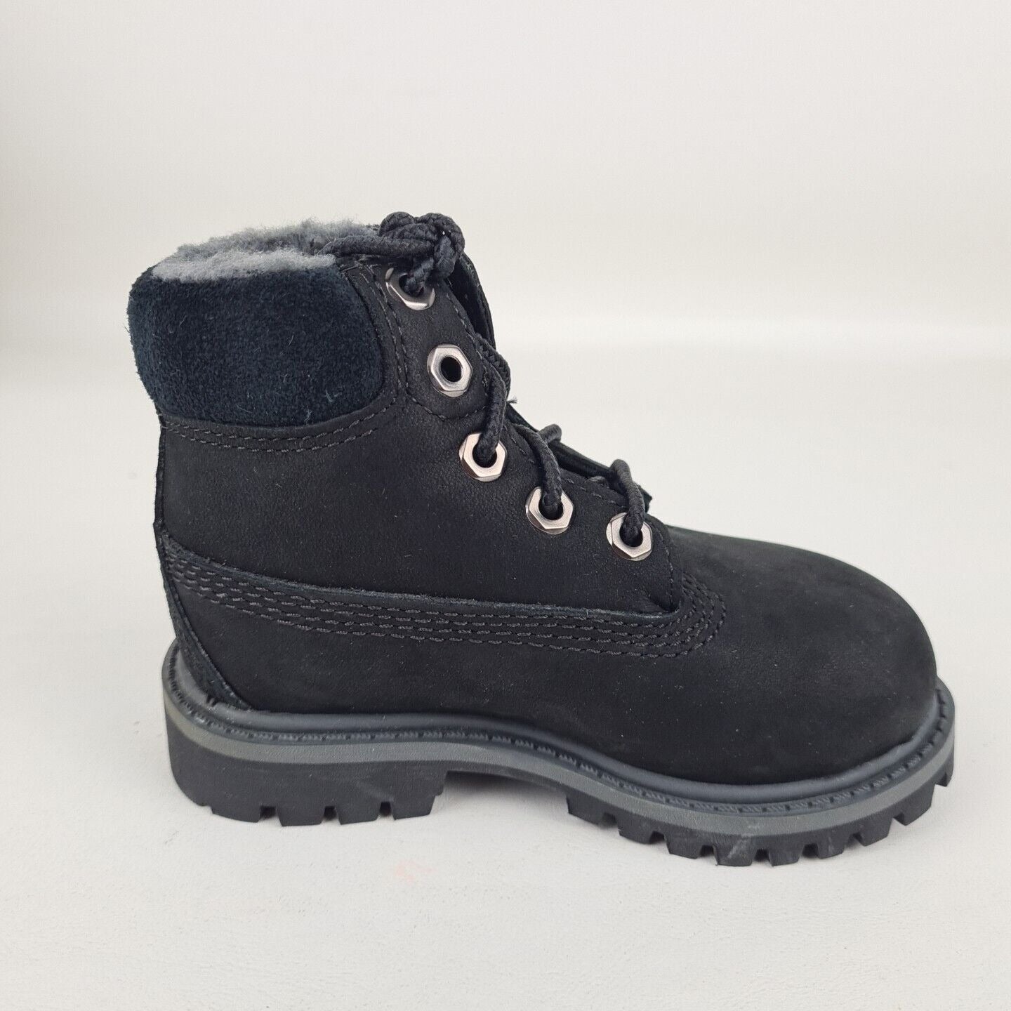 Timberland 6 In Premium Boot Nubuck Black TODDLER Waterproof Outdoors Size 11