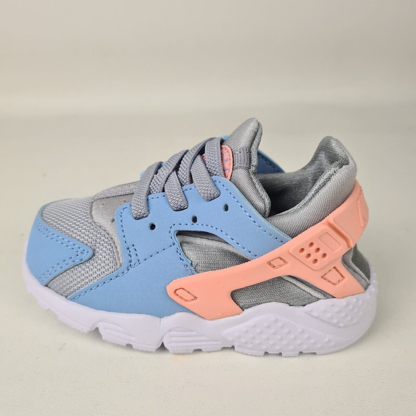 Nike Huarache Run Toddler Wolf Grey Bleached Coral Sneakers 704952 015 Size 6 C