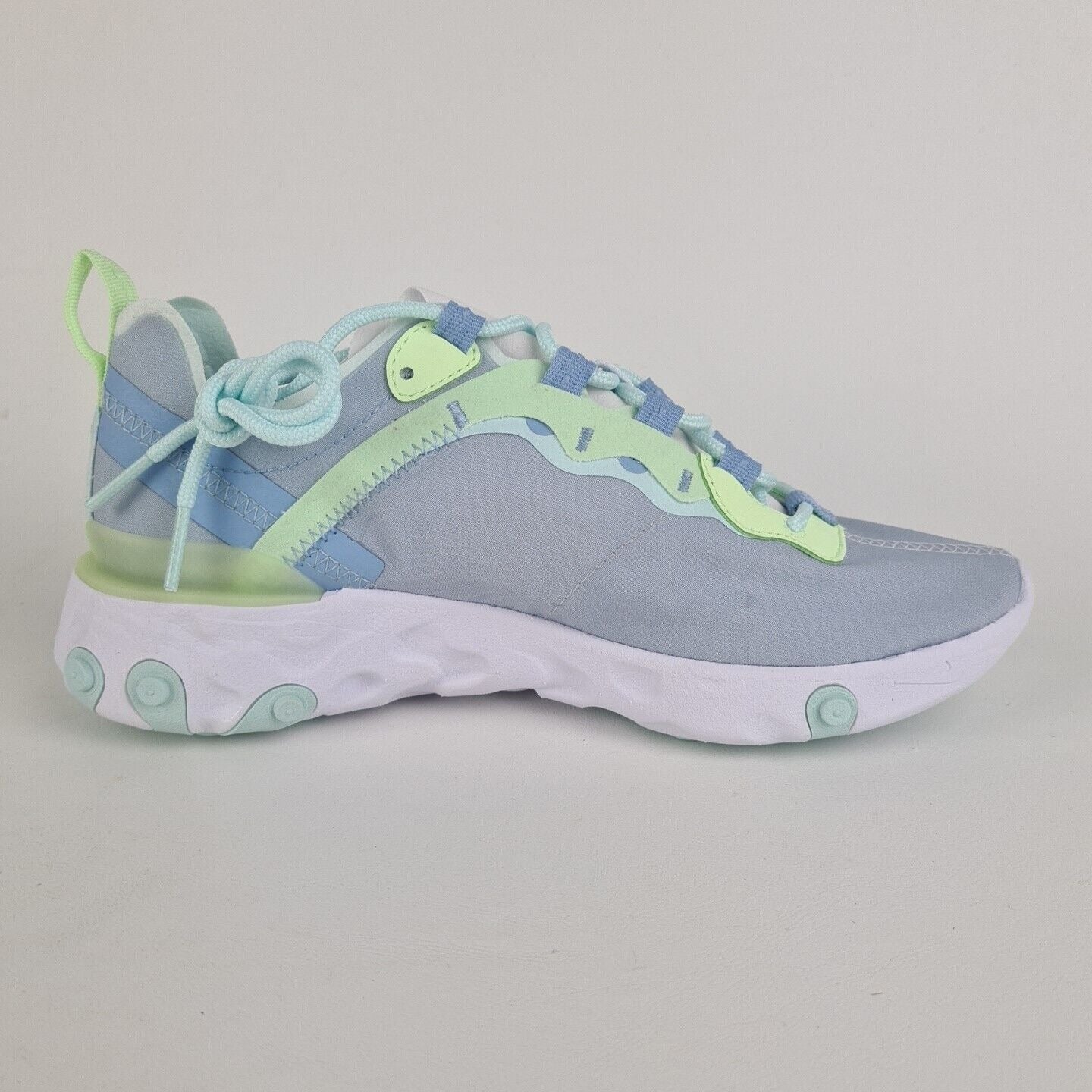 Nike React Element 55 White Grey Sneakers Women Running BQ2728 100 Size 6