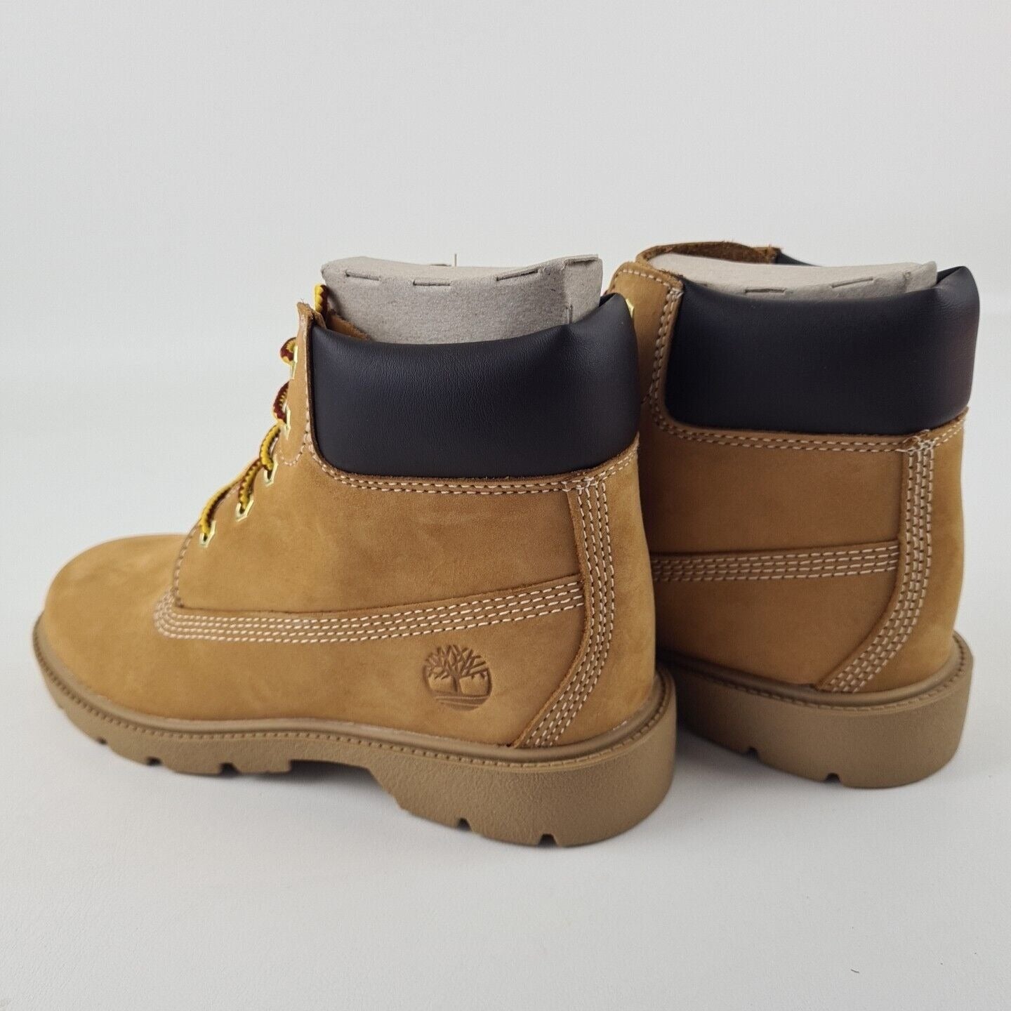 Timberland 6 In Classic Waterproof Boots 010760 713 Wheat Little Kids SZ 2Y