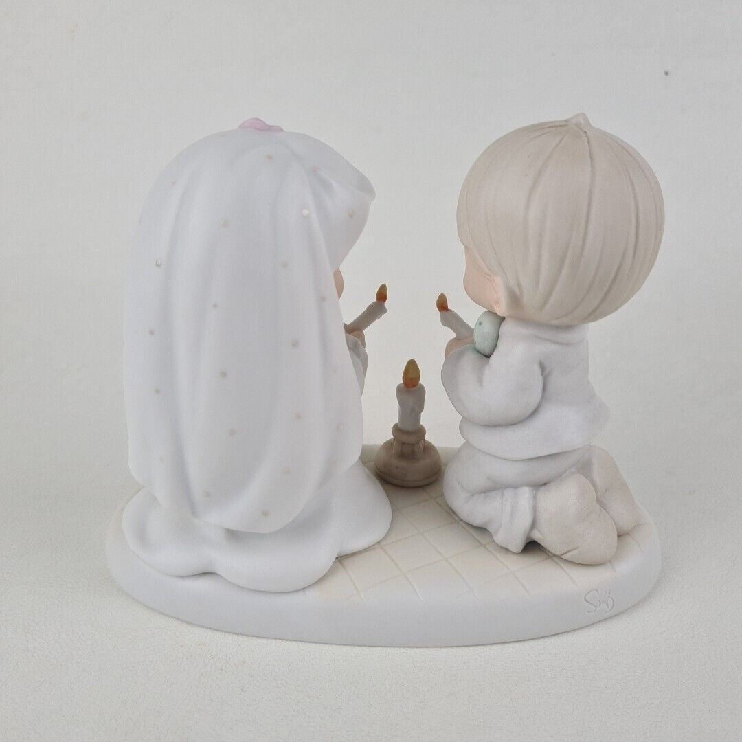 Precious Moments 520837 The Lord is Your Light to Happiness Porcelain Figure