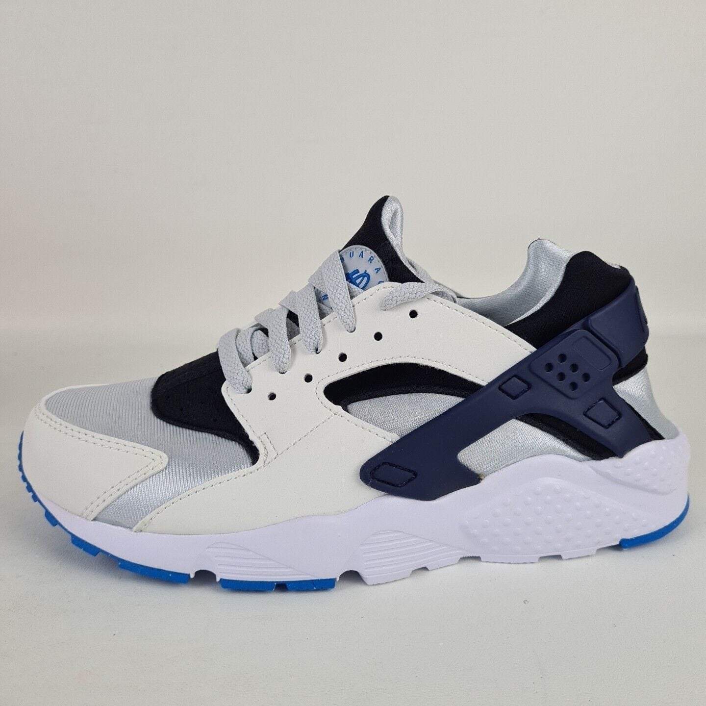 Nike Huarache Run GS 654275 119 White Kids Running Shoes Size 5 Y = 6.5 Womens