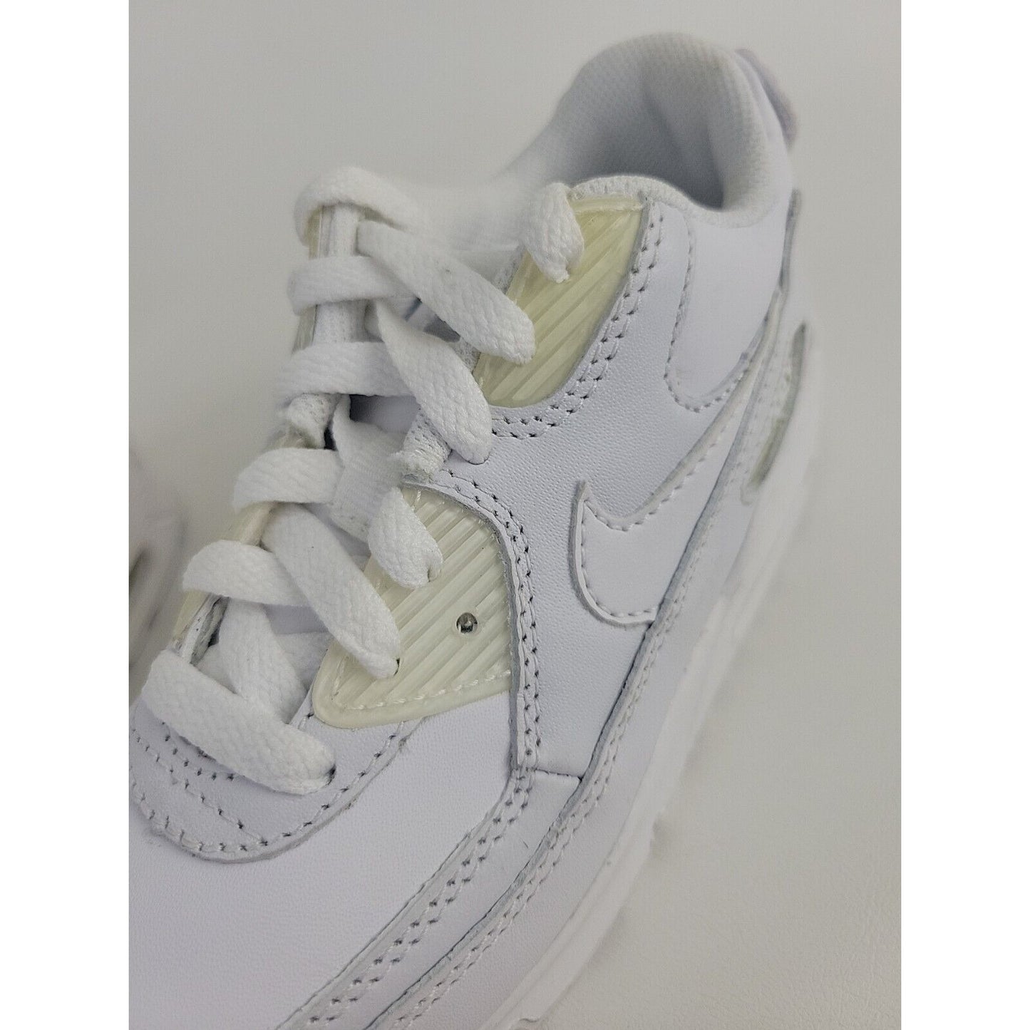 Nike Air Max 90 Pre School 307794 111 Unisex Shoes Leather White Vintage Size 13