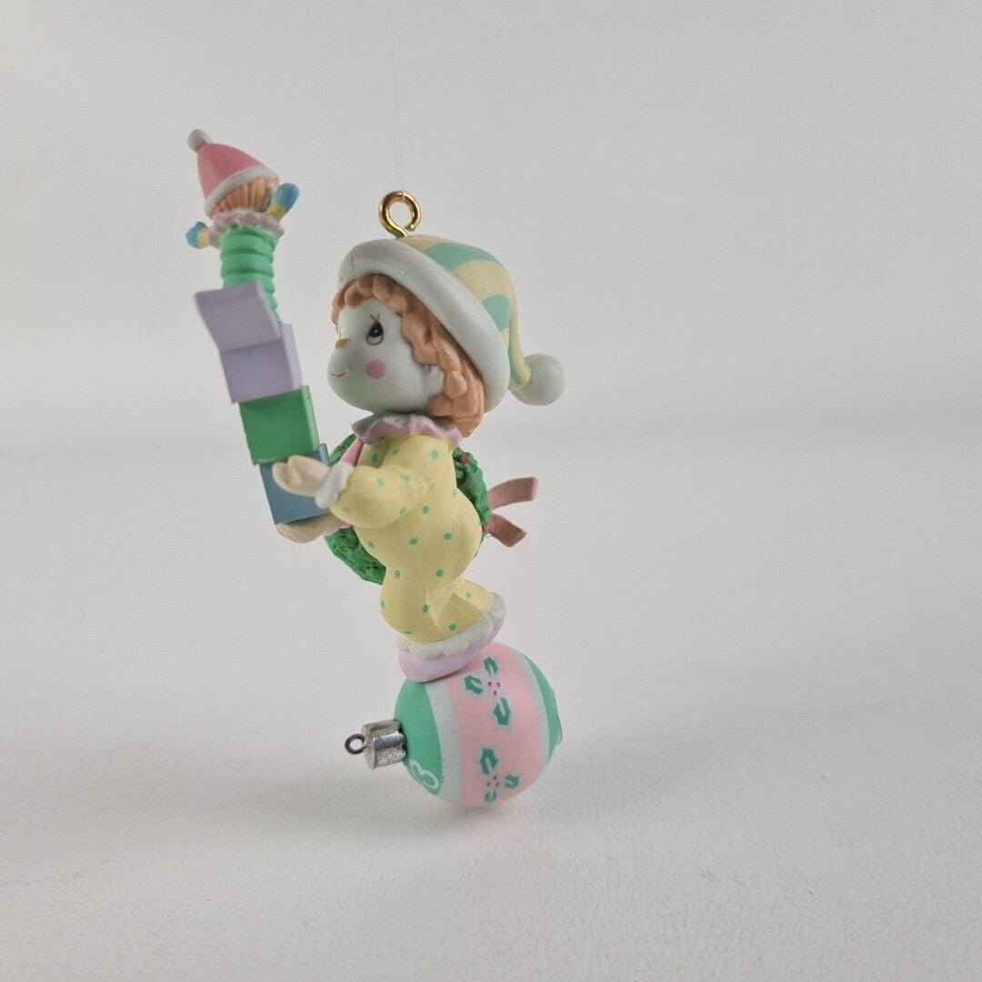 Precious Moments 592390 Balancing A Busy Season Clown Cristmas Ornament Vntg