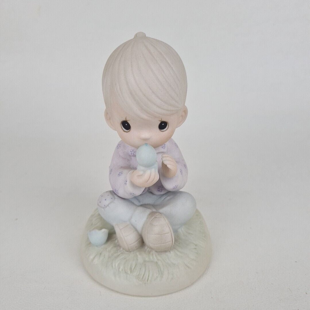 Enesco Precious Moments E7156R "I Believe In Miracles" Figurine Vintage