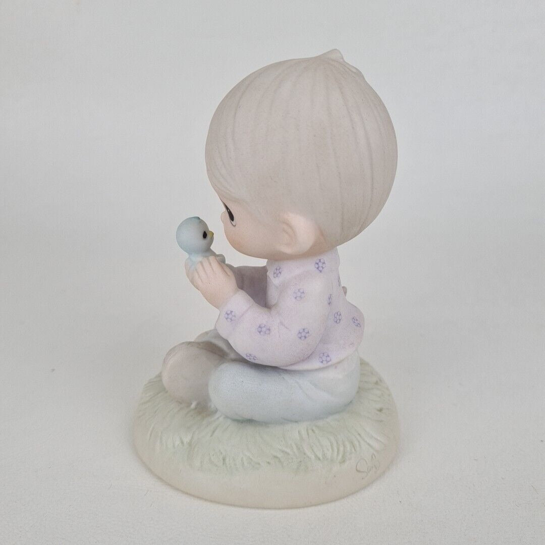 Enesco Precious Moments E7156R "I Believe In Miracles" Figurine Vintage