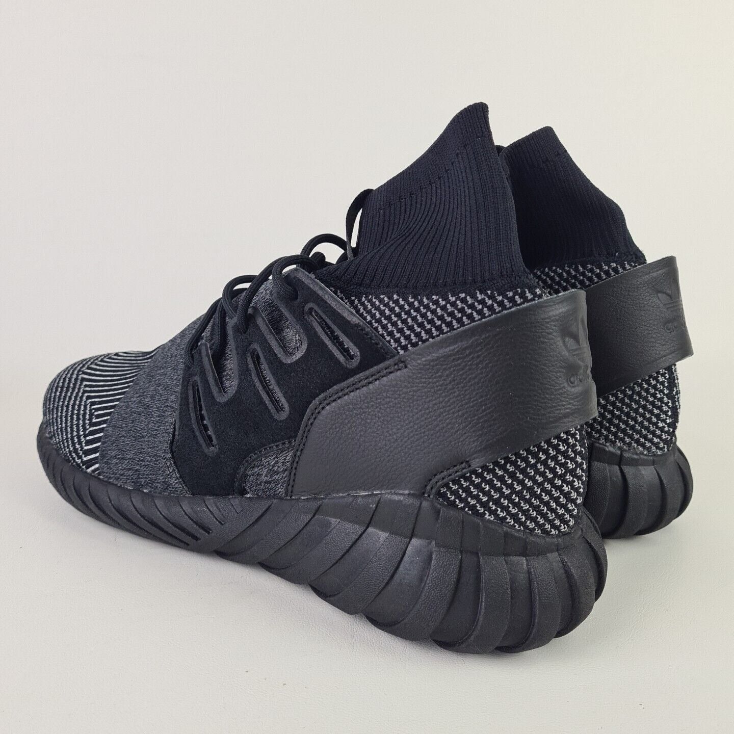 adidas Tubular Doom PK Black BY3131  Basketball Mesh Men Shoes Rare Size 9.5