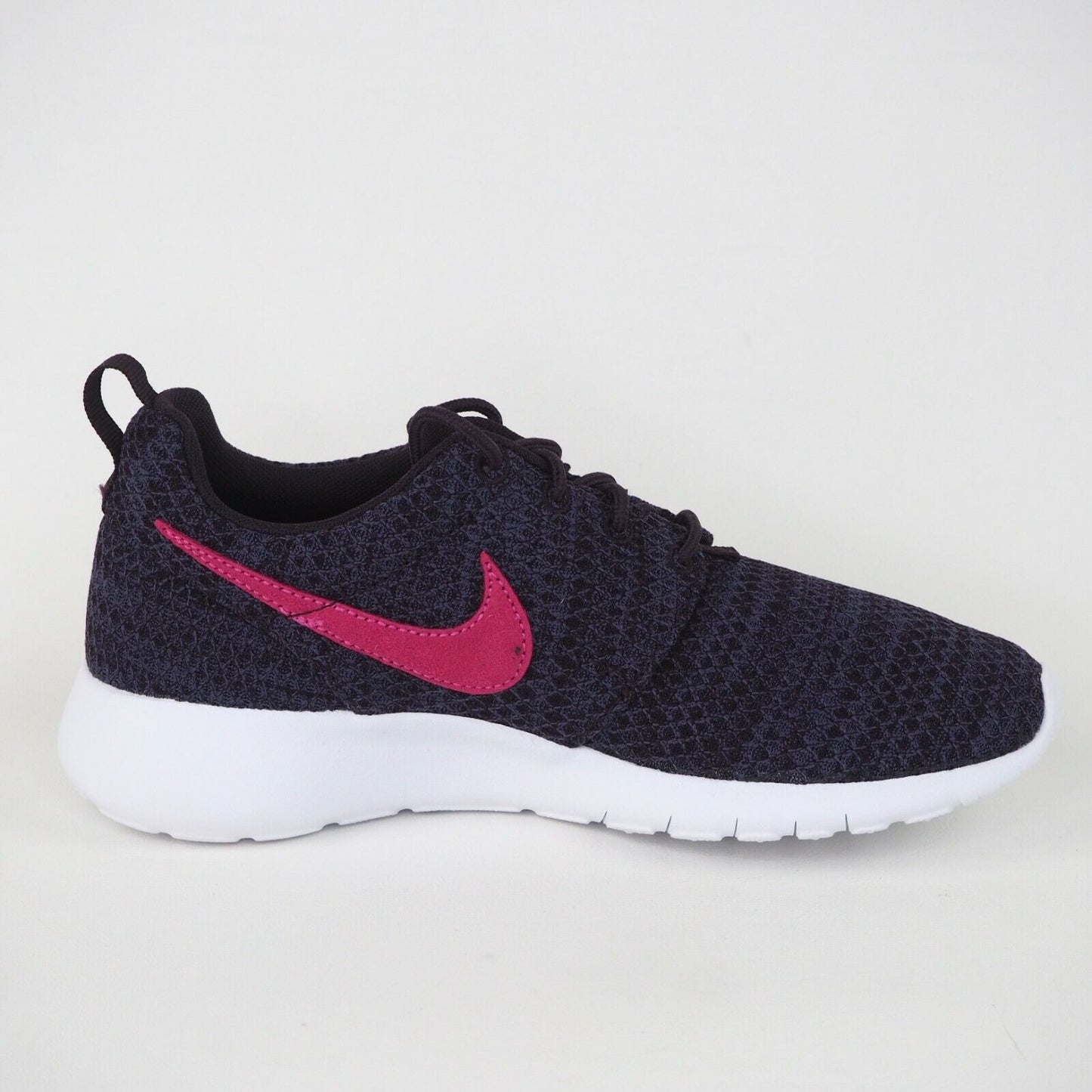 Nike Roshe One 599729 616 Running Wine Athletic Shoes Size Boys 6.5Y = 8 Women's