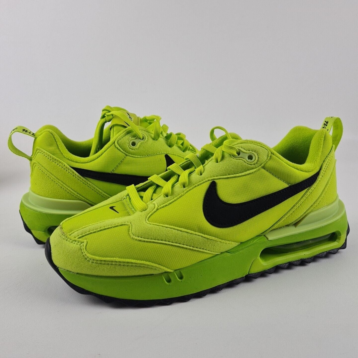 Nike Air Max Dawn Atomic Green DV2227 300 Running Womens Shoes Size 8 = 6.5 Men