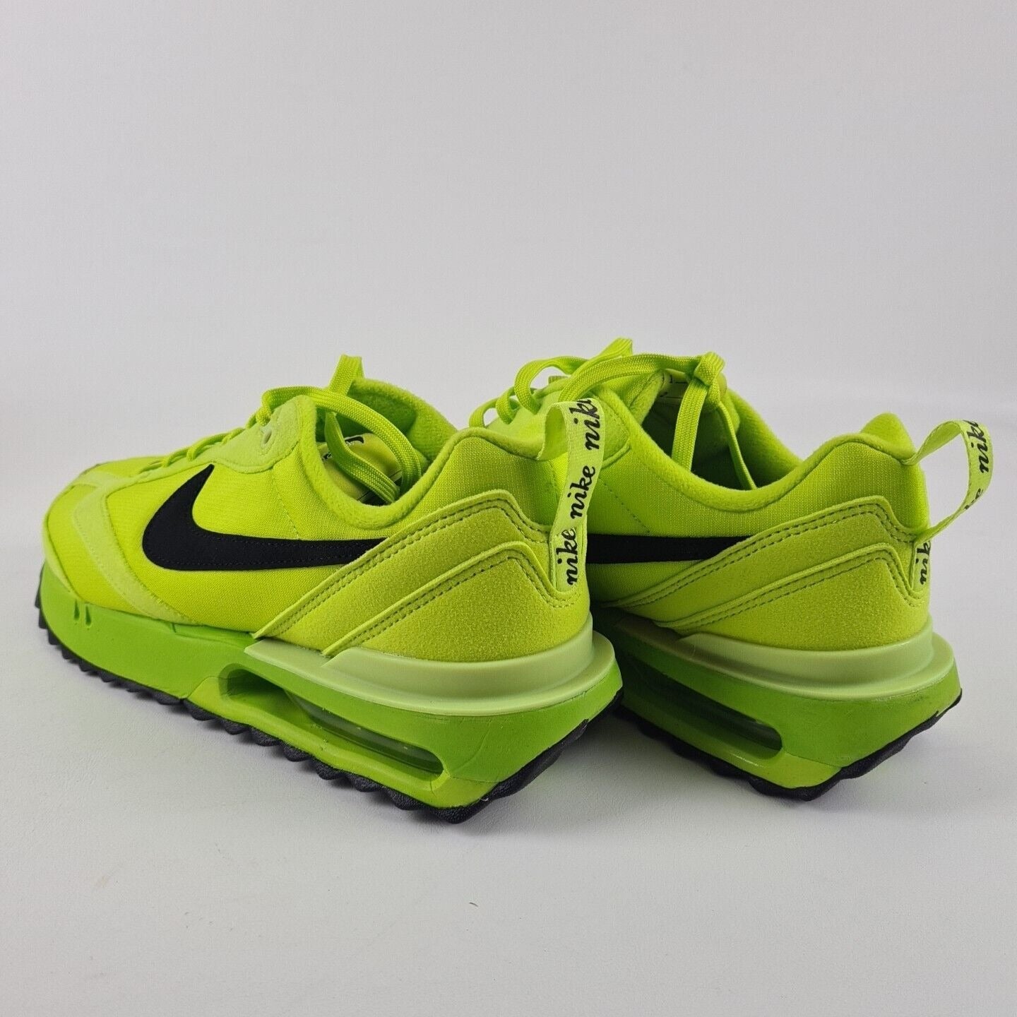 Nike Air Max Dawn Atomic Green DV2227 300 Running Womens Shoes Size 8 = 6.5 Men