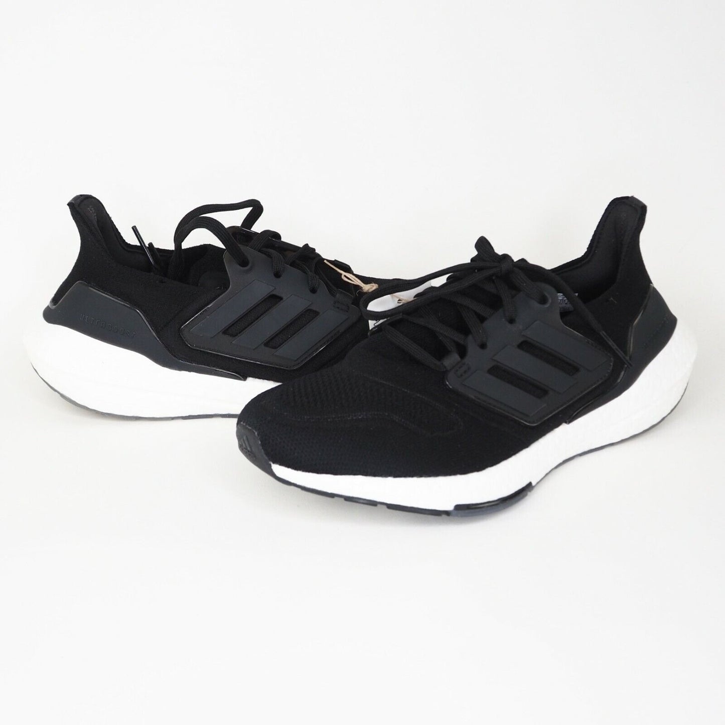 Adidas Ultraboost 22 Running Athletic Shoes Black White GX5591 Womens Size 8.5