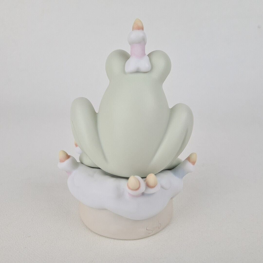 Precious Moments B0010 "Happy Birthday" 1995 Membership Figurine Vintage