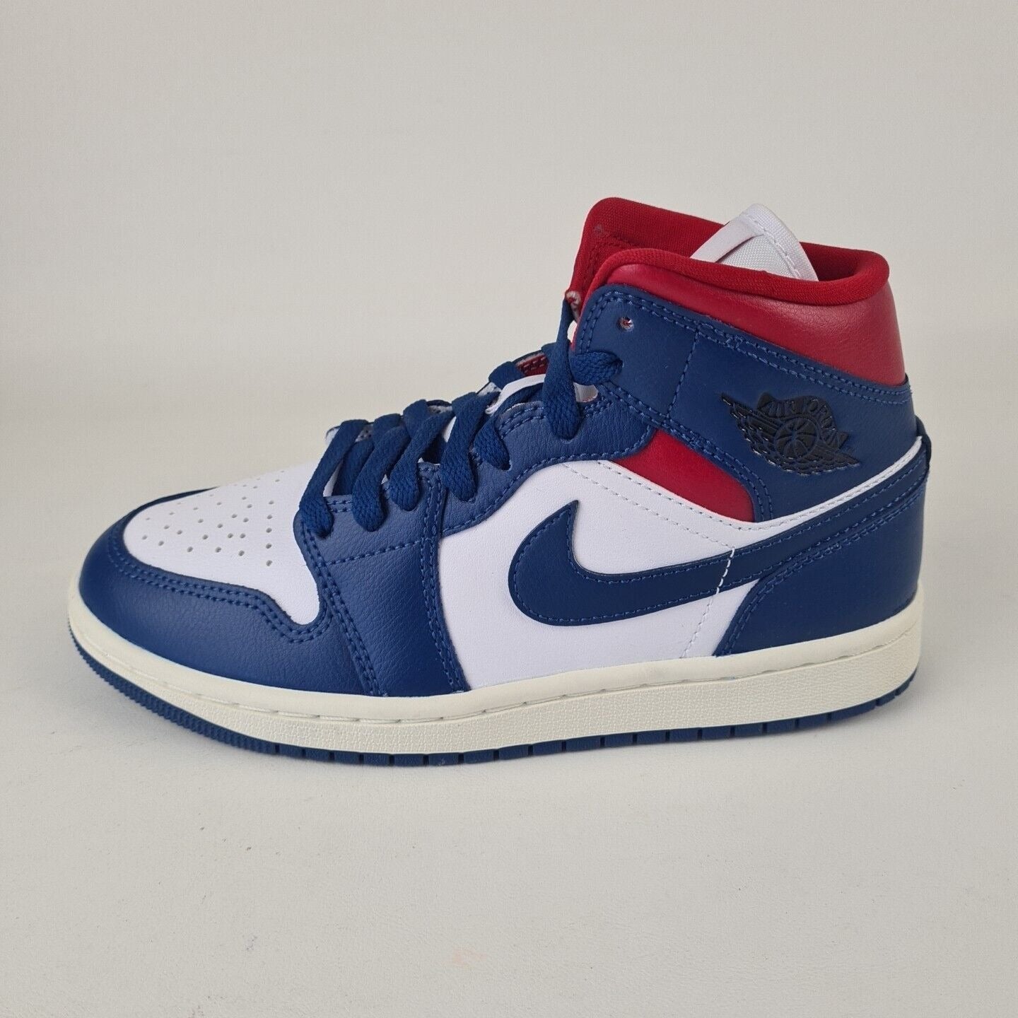 Nike Air Jordan 1 Mid Blue Red BQ6472 146 Women's Basketball Sneakers Size 8