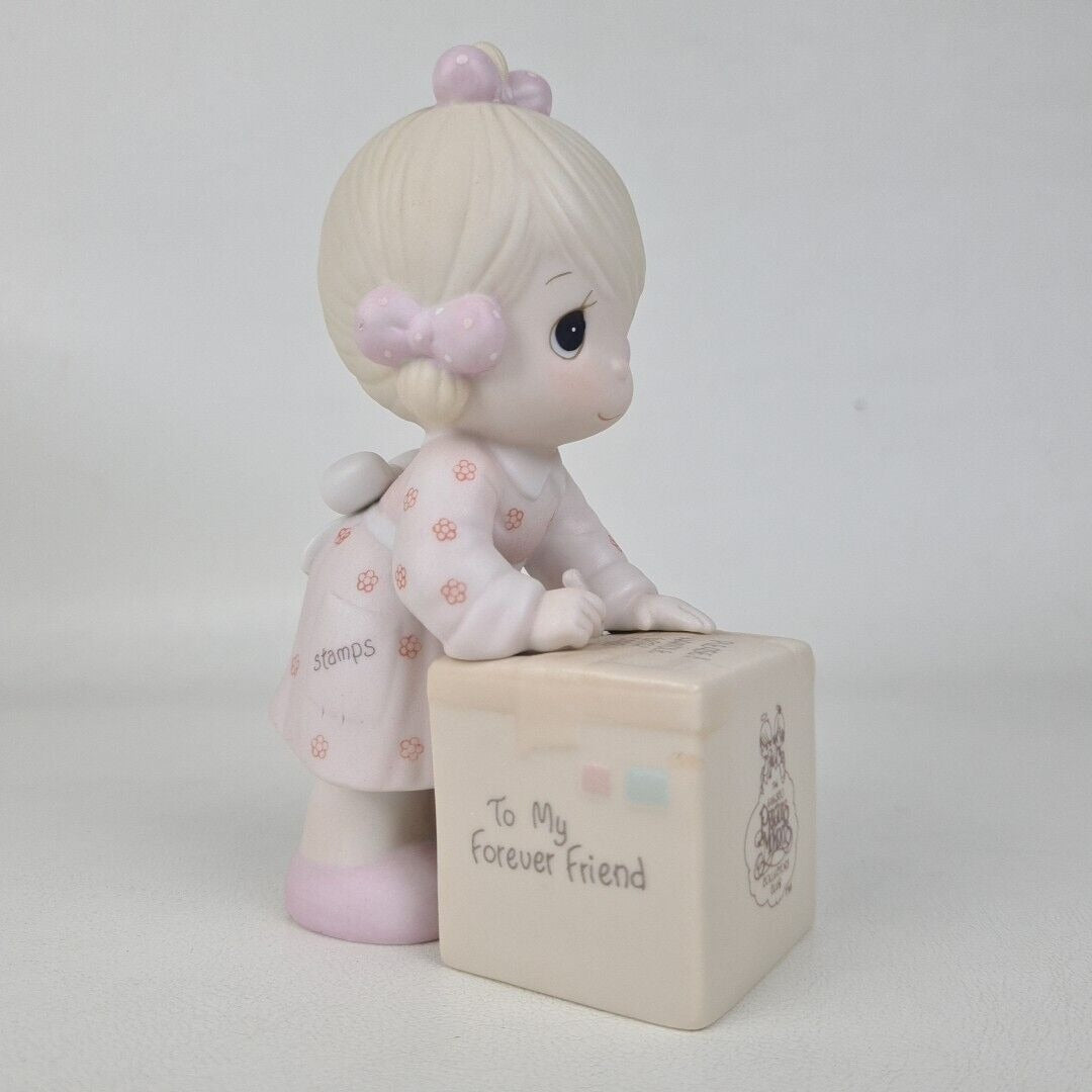 Precious Moments E-0007 Girl Figurine Sharing is Universal Porcelain Figure